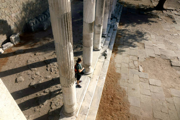 Greek Pergamon, ancient Greek city in Mysia, situated 16 miles from the Aegean Sea on a lofty isolated hill on the northern side of the broad valley of the Caicus (modern Bakır) River. The site is occupied by the modern town of Bergama, in the il (province) of İzmir, Turkey.