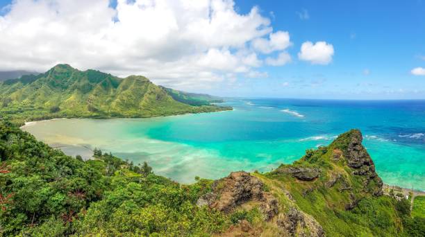 istock Kahana Bay, Oahu, Hawaii 1448621043