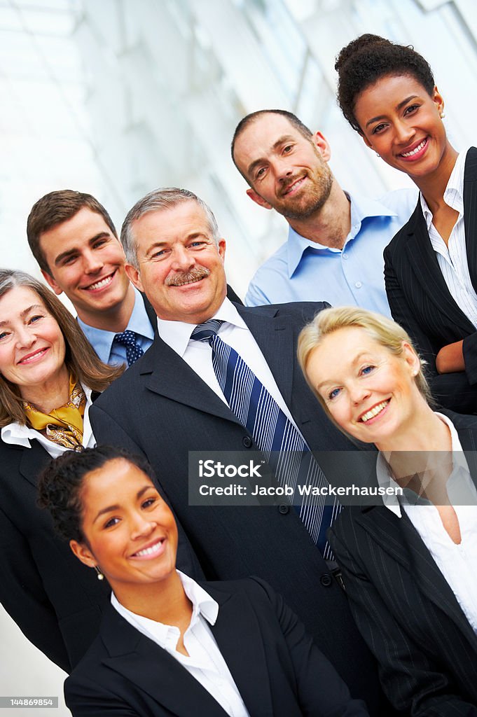 Retrato de pessoas de negócios sorrindo - Foto de stock de Adulto royalty-free