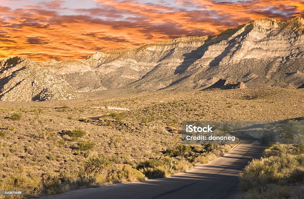 Red Rock Canyon - Foto de stock de Acantilado libre de derechos