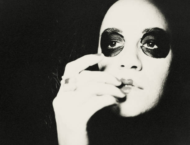 istock The mask – The female Mephisto. 1448723165