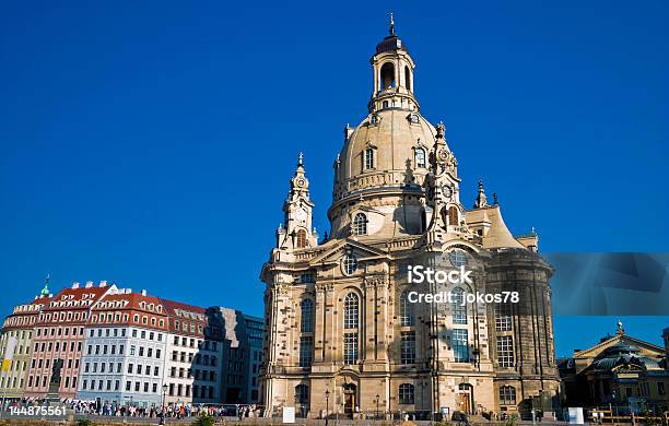 Frauenkirche Dresden Foto de stock y más banco de imágenes de Castillo - Estructura de edificio - Castillo - Estructura de edificio, Montañas de Elbsandstein, Río Elba