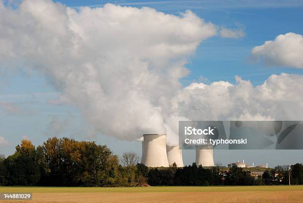 Kühlturm Eines Atomic Power Plant Stockfoto und mehr Bilder von AKW-Reaktorbereich - AKW-Reaktorbereich, Atomkraftwerk, Bauwerk