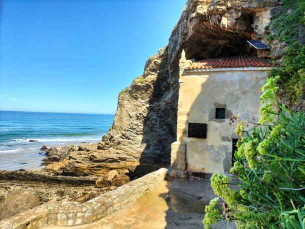 istock SANTA JUSTA BEACH AND HERMITAGE IN CANTABRIA ON A SUNNY DAY 1448874029