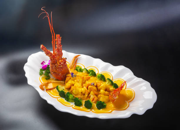 vegetarian, cuisine, red, lunch, vegetable, green, delicious, meal, dinner, gourmet, snack, lobster, orange, cooked, seafood, food, plate, western, fresh, healthy, expensive, ocean, broccoli, cooking, processed, white, shrimp, lemon, crustacean, luxury, paws, deep sea, background, sea, steamed, meat