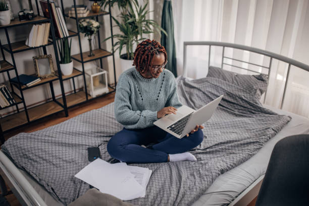 istock Woman working on laptop 1449034928