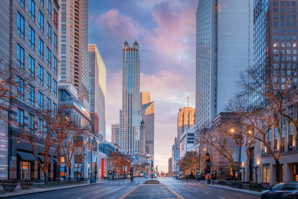 Michigan Avenue in Early Morning Light During Christmas Time Chicago, Illinois, USA water tower chicago landmark stock pictures, royalty-free photos & images