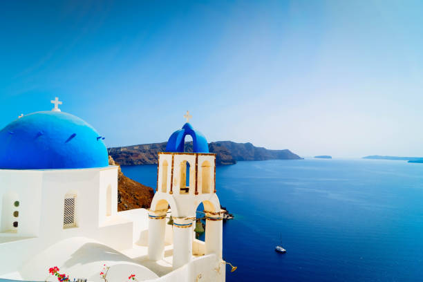 istock Oia, traditional greek village 1449111133