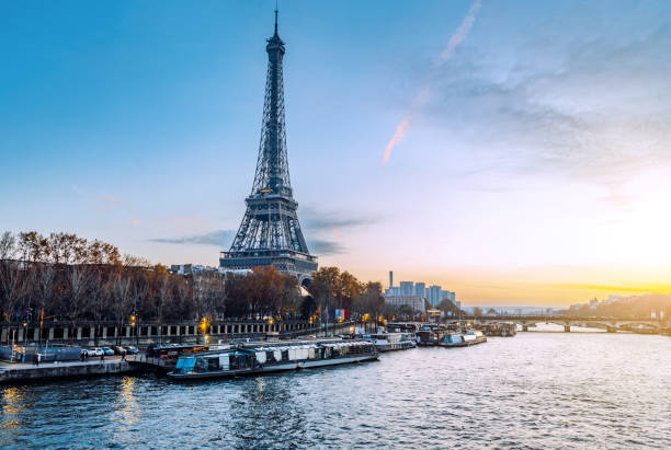 istock Eiffel Tower at Dawn, Paris, France 1449122924
