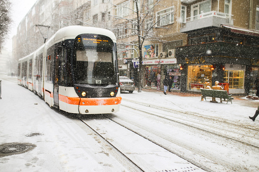 Heavy snowfall on the tram passing in Eskişehir (Doktorlar Caddesi) İsmet İnönü Avenue.