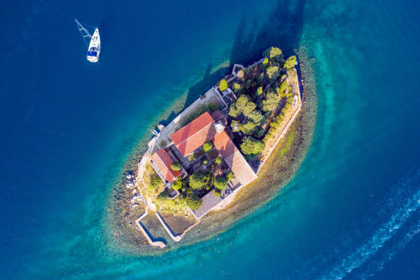 140+ Ilha Sveti Dorde Fotos fotos de stock, imagens e fotos royalty