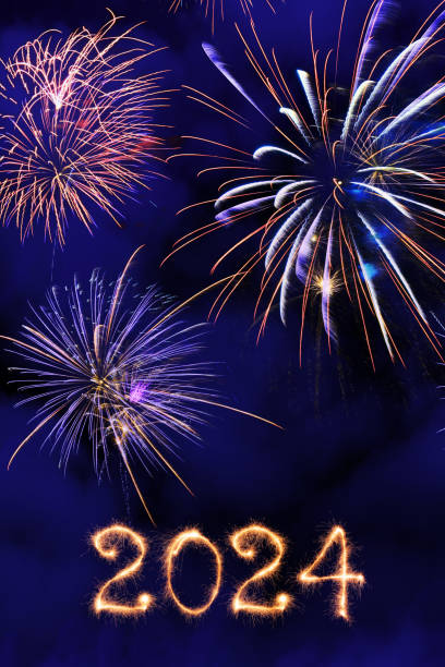 불꽃놀이와 함께 반짝이는 새해 2024년 - fire firework display new year 뉴스 사진 이미지
