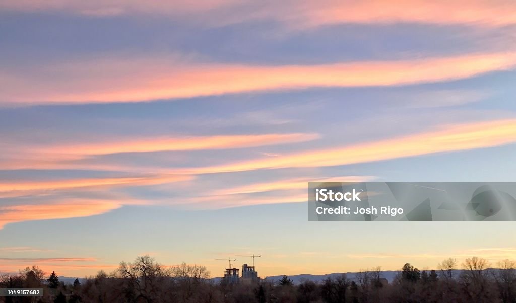 Viewa Inclouds Cheesman Park Clouds Stock Photo - Download Image Now - Beauty ...