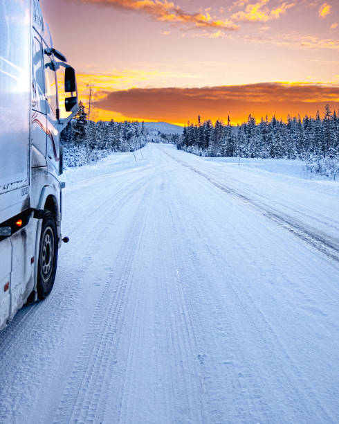 ice road - norrland imagens e fotografias de stock