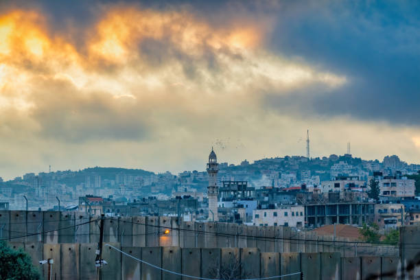 arquitectura da cidade de belém cisjordânia muro palestina israel - muro da cisjordânia fotos - fotografias e filmes do acervo