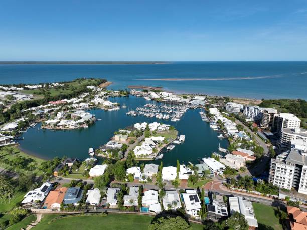 컬렌 베이 - darwin australia northern territory harbor 뉴스 사진 이미지