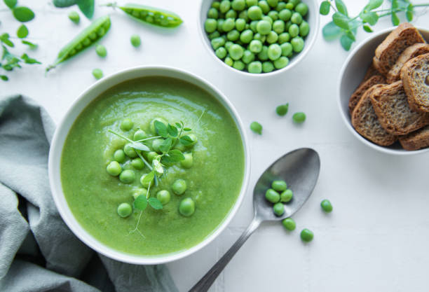 istock Fresh vegetable soup made of green peas 1449264496