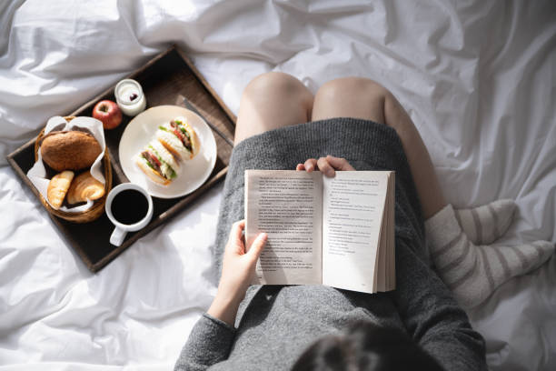 istock brunch in bed in the morning 1449290221