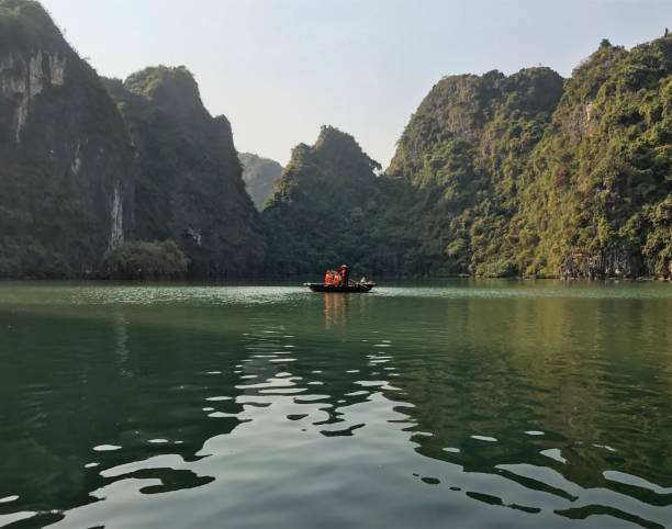 ha long piękno - halong bay zdjęcia i obrazy z banku zdjęć