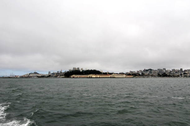 l’album scenery de san francisco, californie - golden gate bridge audio photos et images de collection