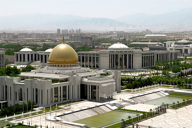 Prezes palace. Aszchabad. Turkmenistan. – zdjęcie