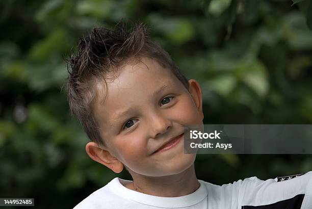 Lächelnder 소년 4-5세에 대한 스톡 사진 및 기타 이미지 - 4-5세, 귀여운, 긍정적인 감정 표현