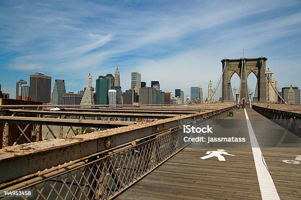 Brooklyn Bridge I Manhattan - zdjęcia stockowe i więcej obrazów Bicykl - Bicykl, Brooklyn - Nowy Jork, Chmura