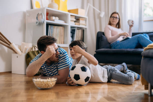 istock family at home 1449534629