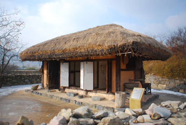 istock korean traditional house 1449544587