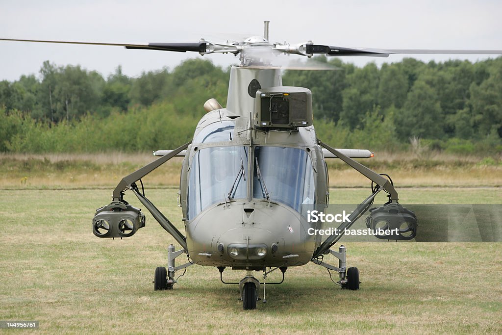 Helicóptero aproximadamente de la salida - Foto de stock de Aeropuerto libre de derechos