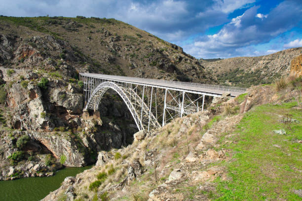 istock PIno bridge over Douro river, also known as Requejo iron Bridge, Castile and Leon, Spain Arribes del Duero 1449575733