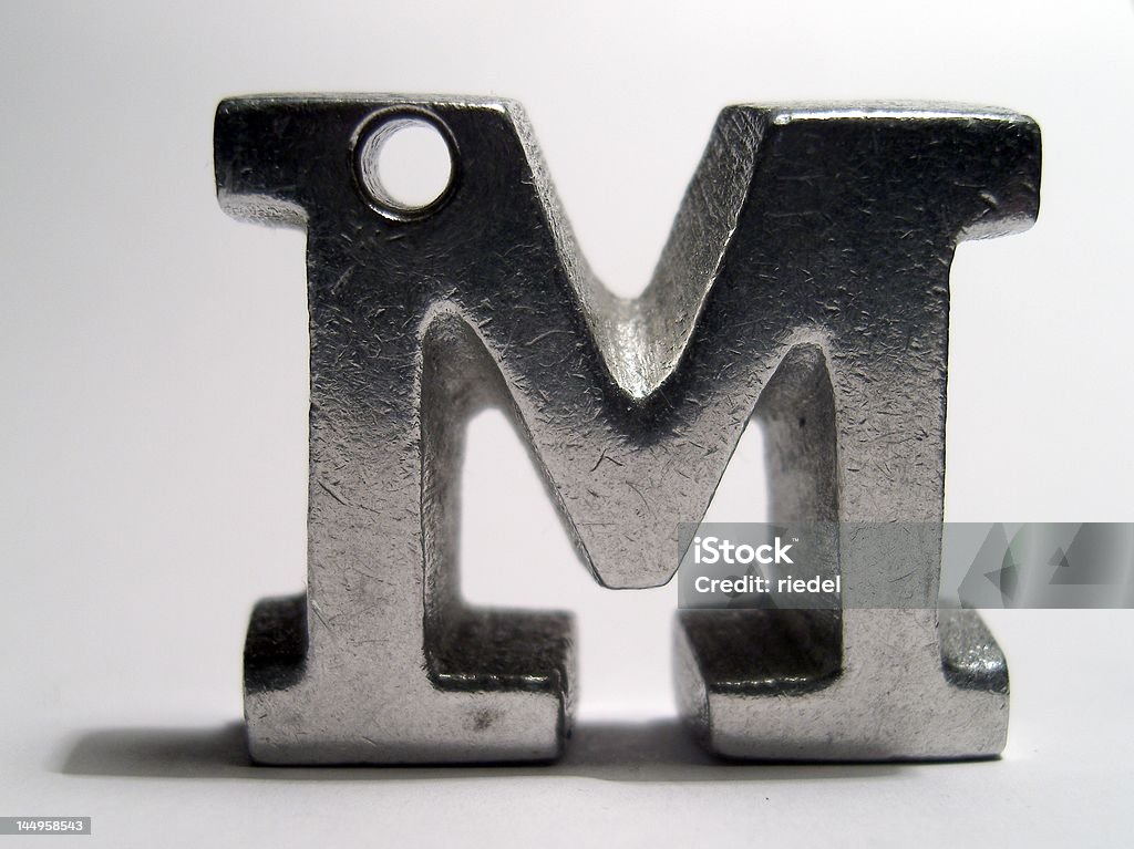 Metall-Buchstabe m - Lizenzfrei Buchstabe M Stock-Foto