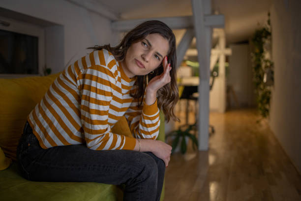 istock Young woman in pain 1449619811
