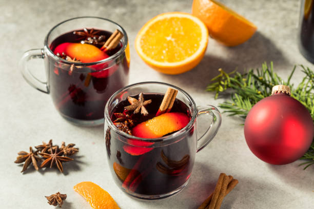 istock Warm Christmas Mulled Wine Glogg 1449638501
