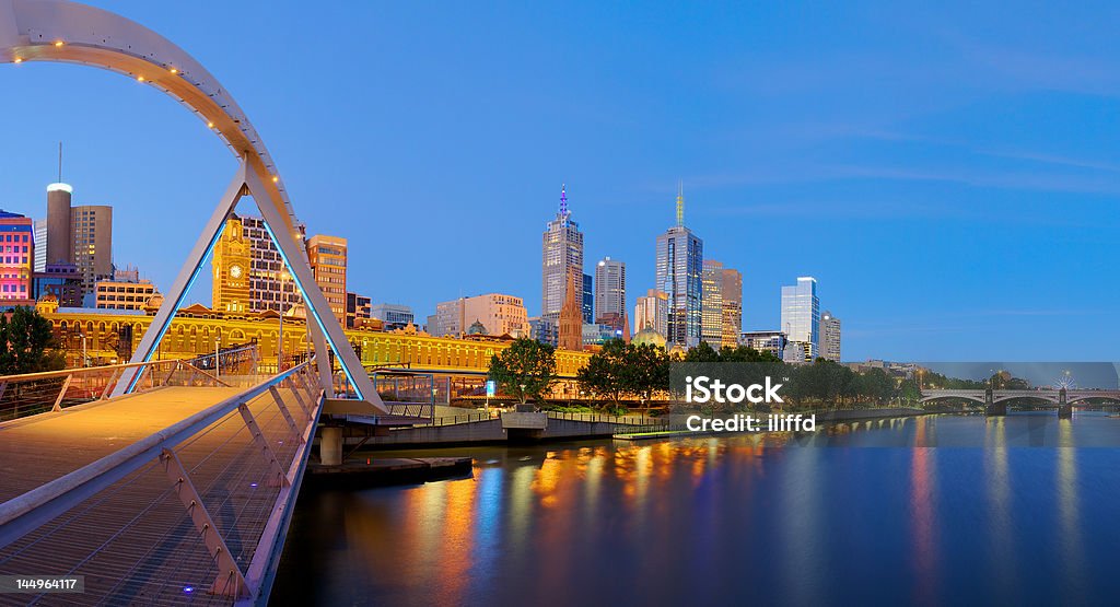 Vista panorâmica da ponte de Melbourne de Southbank - Foto de stock de Melbourne - Austrália royalty-free