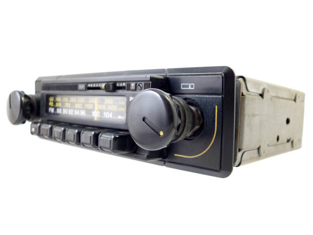 istock Old FM Radio 144966197