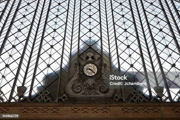 Relógio De Atocha - Fotografias de stock e mais imagens de Atocha - Atocha, Bandeira da União Europeia, Capitólio - Roma