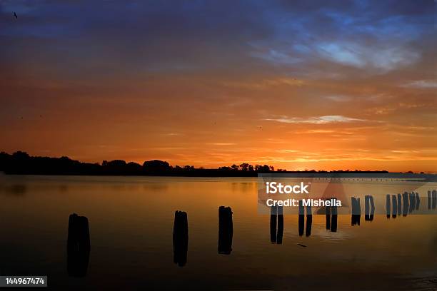 Sunrice Foto de stock y más banco de imágenes de Agua - Agua, Aire libre, Amanecer