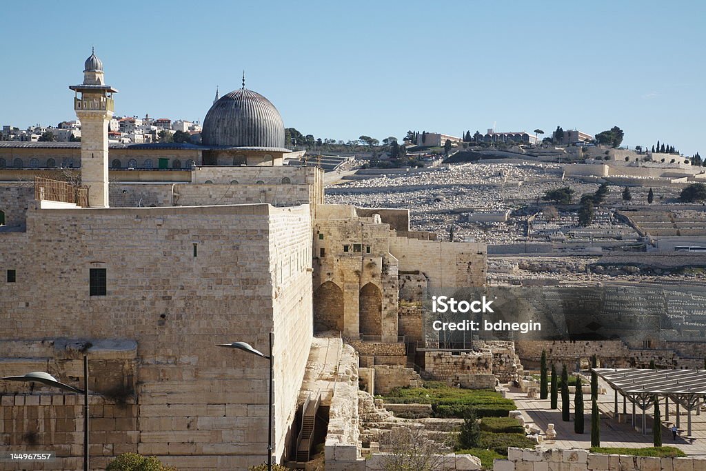 Mesquita de El-Aqsa e Monte das Oliveiras - Royalty-free Cemitério Foto de stock