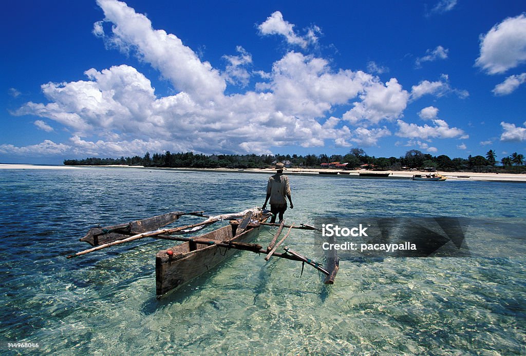 Zanzibar pescatore - Foto stock royalty-free di Acqua