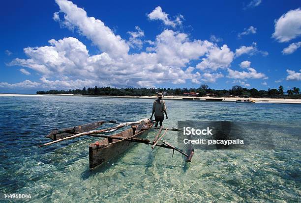Zanzibar Pescatore - Fotografie stock e altre immagini di Acqua - Acqua, Africa, Ambientazione esterna