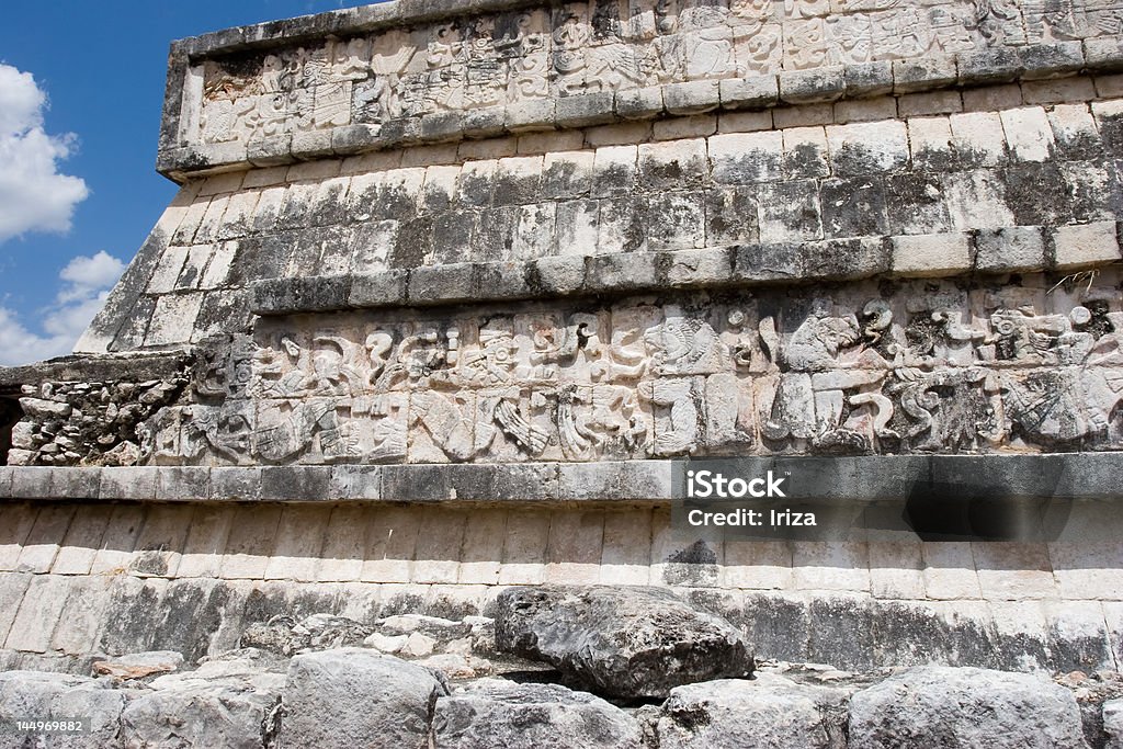 Иероглиф майя в Чичен Ица - Стоковые фото Иероглиф роялти-фри