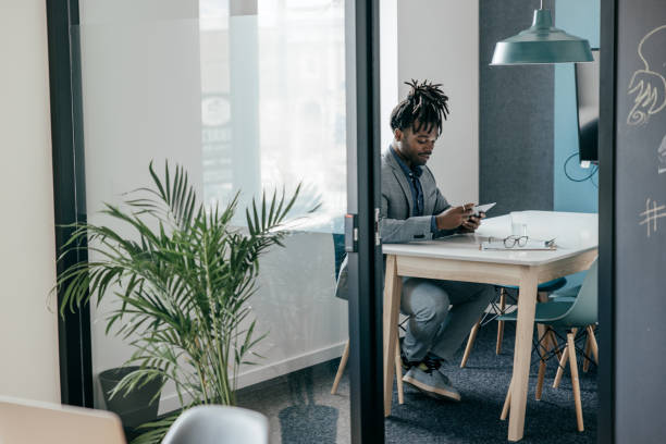 istock Secrets to Keeping Employees Happy Without a Raise 1449718002
