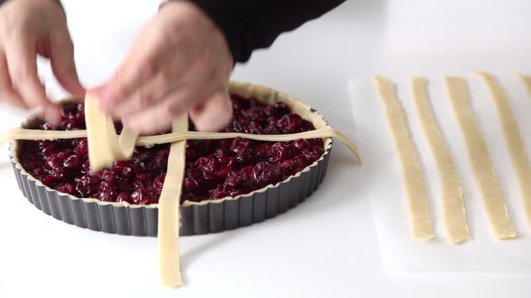 woman baking a pie