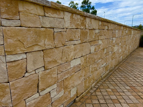 Stone masonry wall and stone work