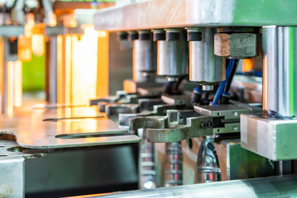 istock Point focus pneumatic gripper for hold preform plastic pet bottle making on bottle blowing machine for manufacturing process in industrial 1449785638