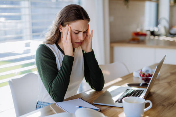 istock Young woman having homeoffice in her apartment. 1449812132