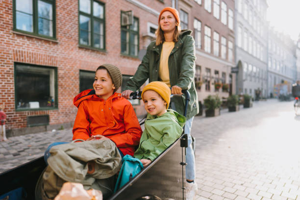 istock On our way to school 1449821366
