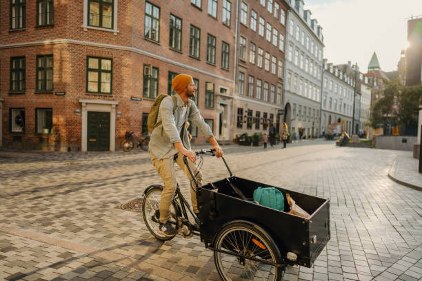 istock Running errands on my cargo bike 1449821796
