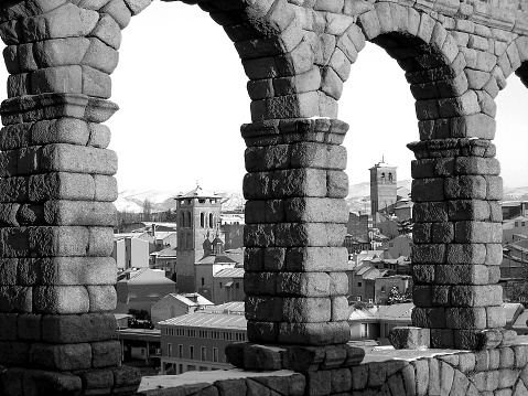 Aqueduct of Segovia in black and white